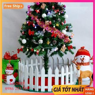 Hàng rào nhựa trang trí cây thông Noel (cao 20cm, dài 1m6)