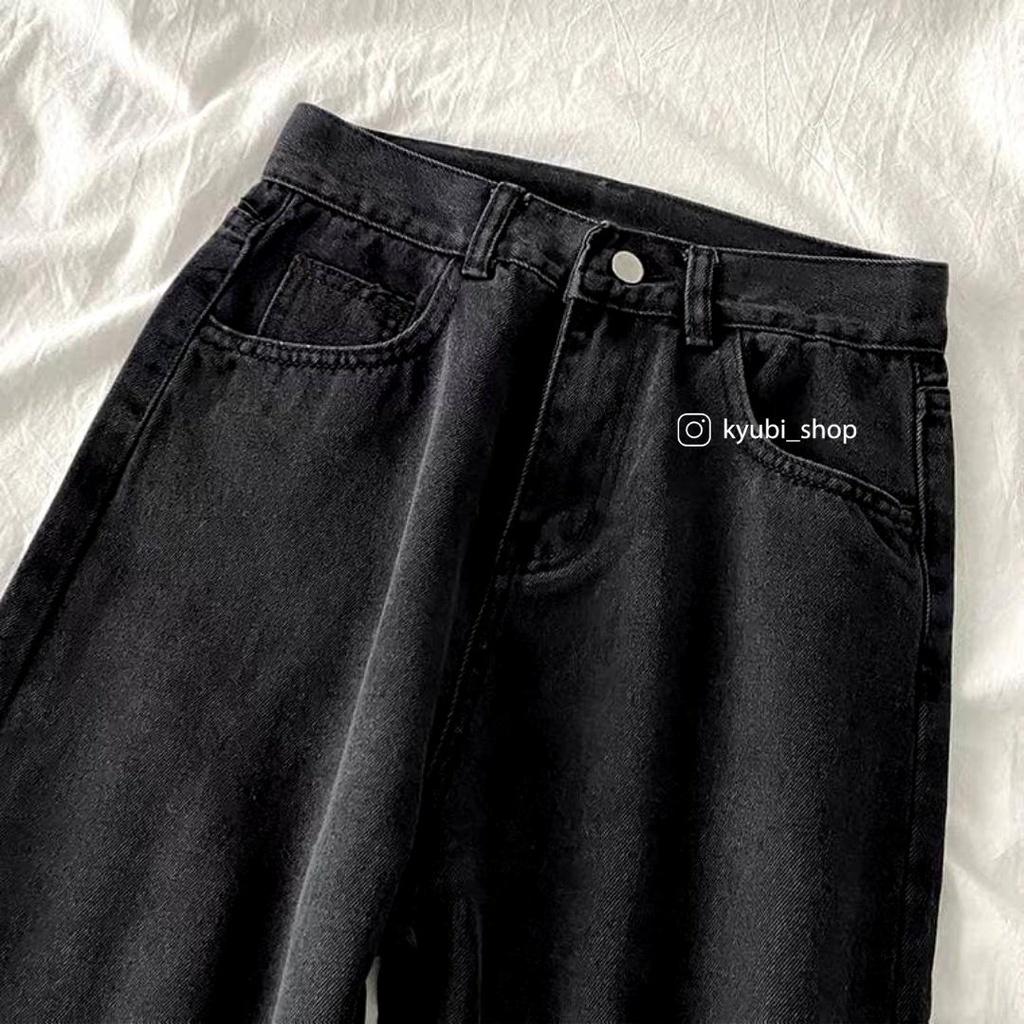 Các kiểu dáng và mẫu quần baggy jean nữ được yêu thích hiện nay là gì?