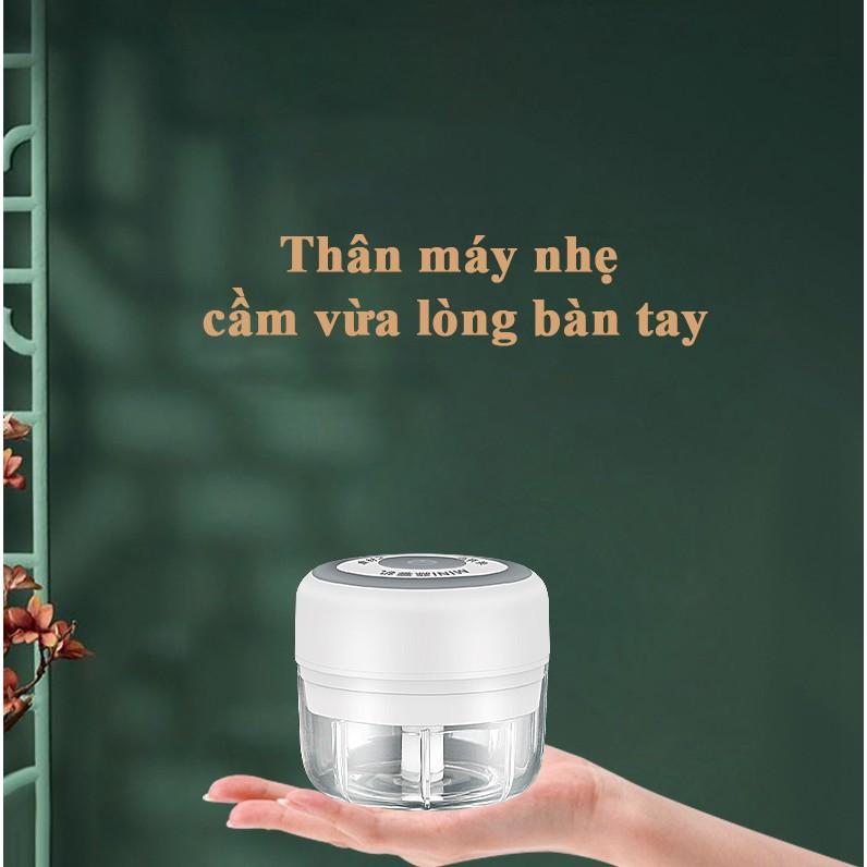 Các vật liệu chất liệu được sử dụng để làm máy xay mini sạc điện?