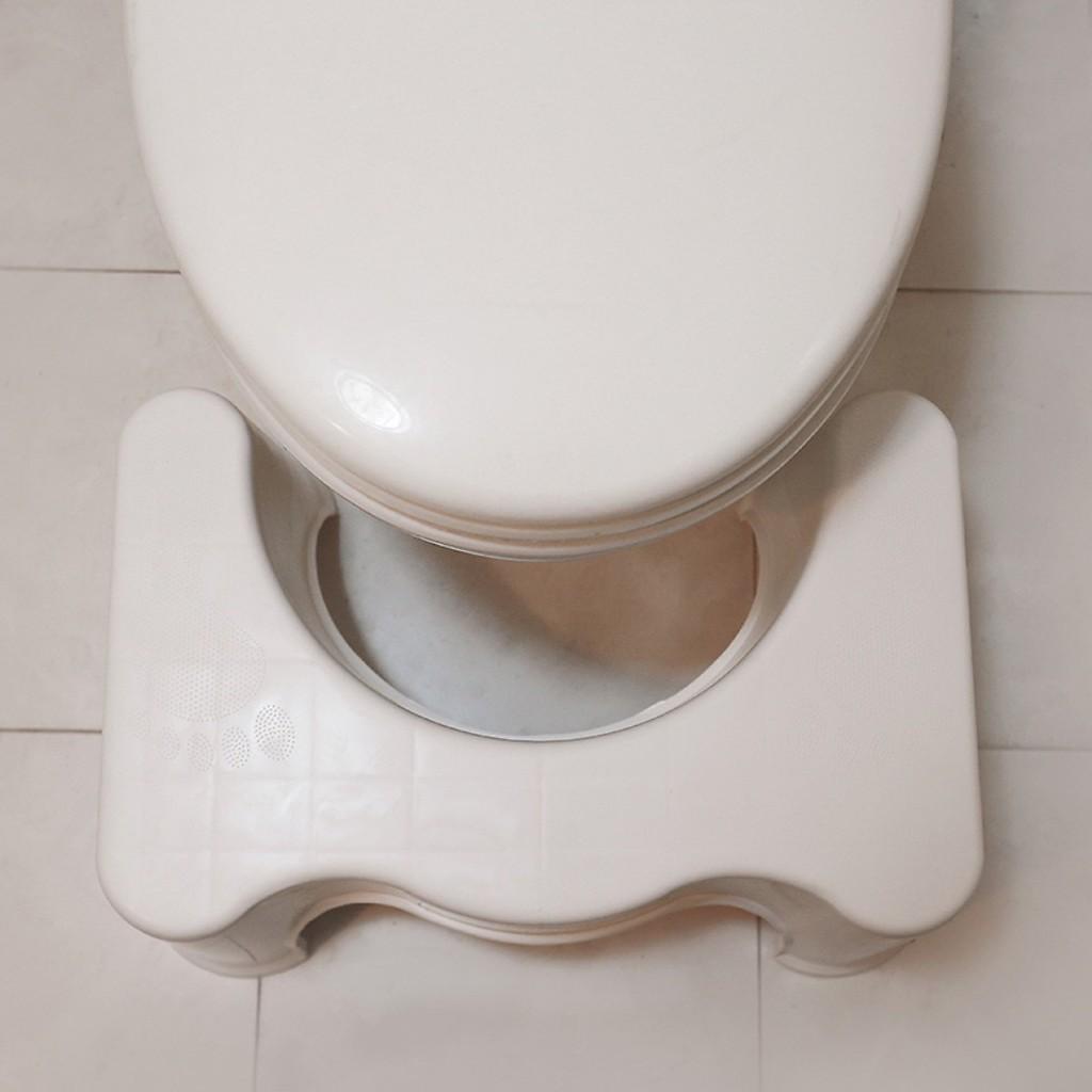 Ghế kê chân toilet có tác dụng gì?