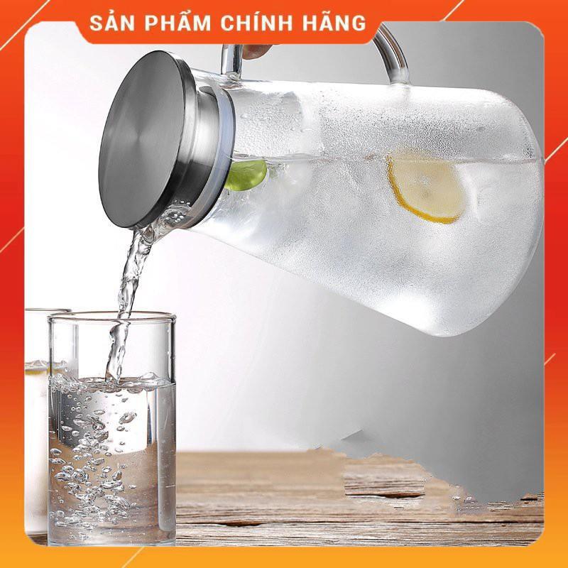 Sử dụng phương pháp nào để làm sạch ấm pha trà Deli?