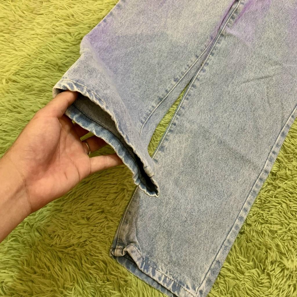 Loại quần bò jeans ống rộng thích hợp với đối tượng nào?