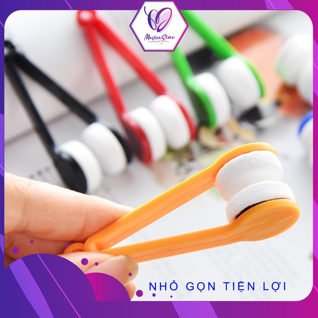 Nếu mắt kính đã bị hư hỏng, nên vệ sinh nó như thế nào?