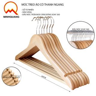 móc treo quần áo bằng gỗ tam giác vàng,nâu có thanh ngang, dùng cho cửa hàng, shop thời trang và khách sạn