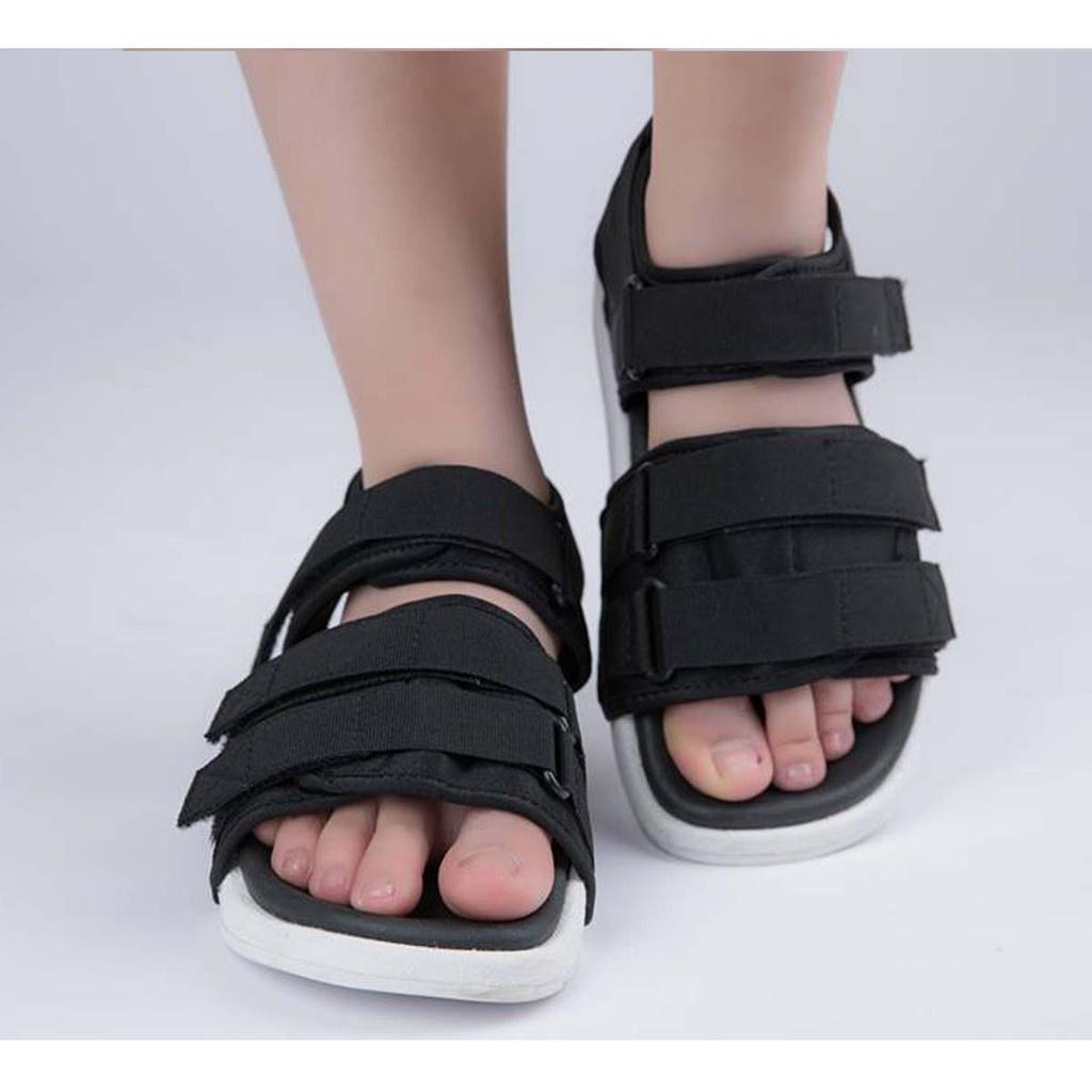 Có nên mua giày sandal đắt tiền hơn với giá rẻ hơn?