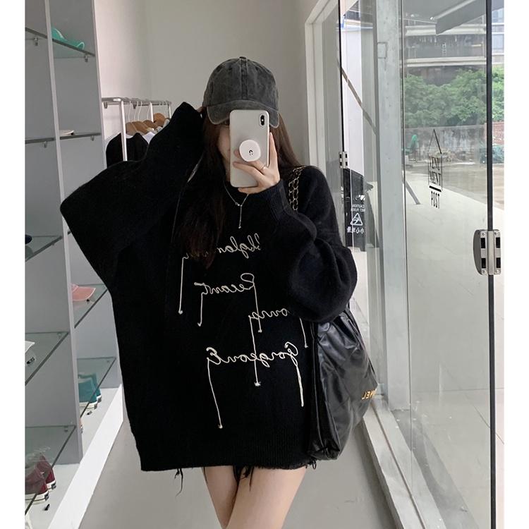 Khung giá áo sweater tay dài dáng rộng nữ là bao nhiêu?