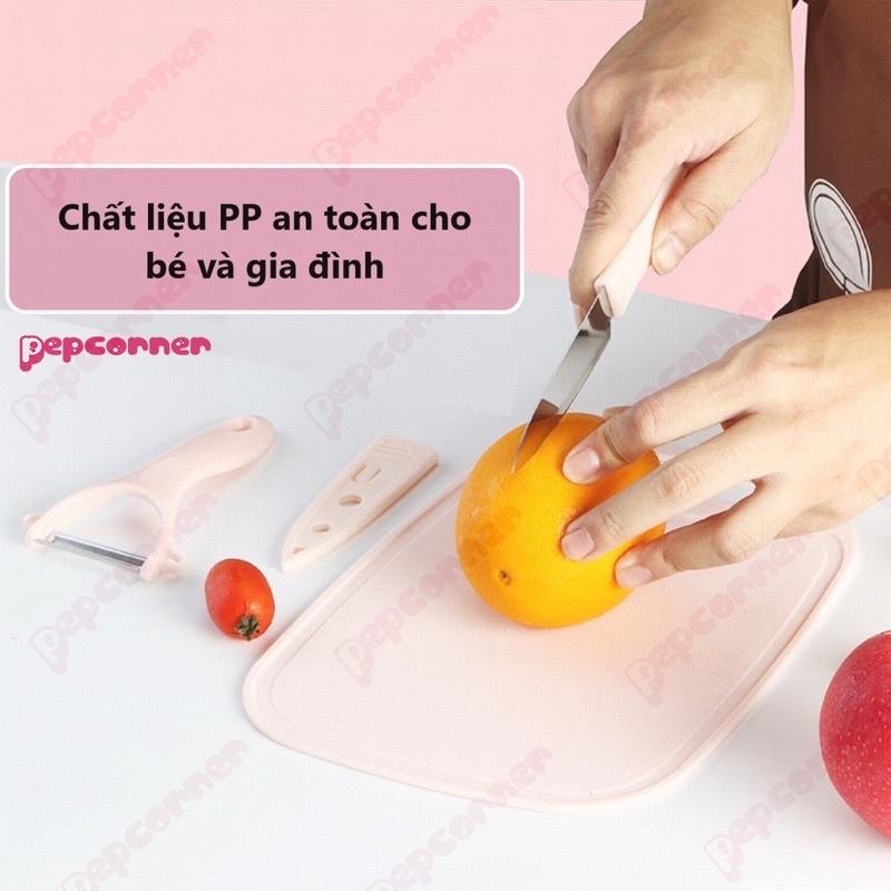 Bộ đồ ăn dặm có thể được sử dụng cho trẻ em từ độ tuổi nào đến độ tuổi nào?