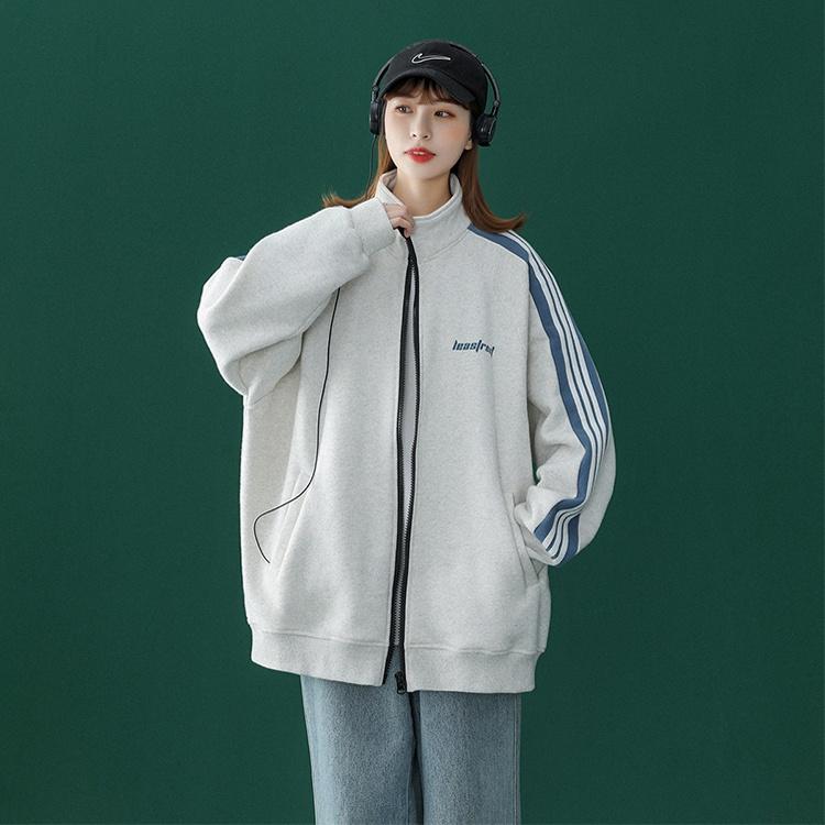 Ở đâu có thể mua được áo khoác sweater nỉ nam nữ với giá phải chăng?