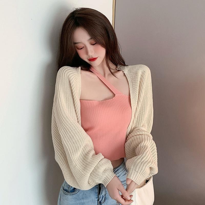 Người ta thường mặc cardigan trong trường hợp nào?