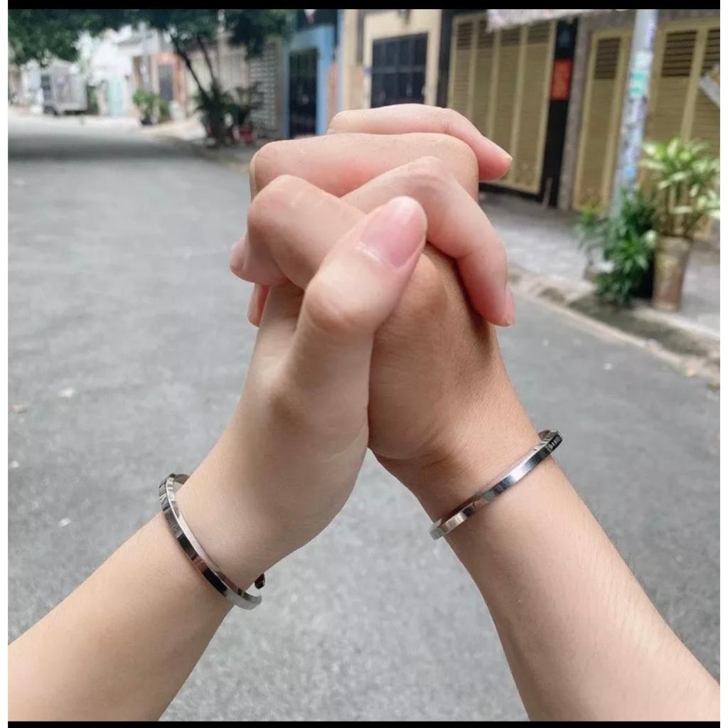 Có cách nào để tự làm vòng tay đôi một cách dễ dàng không?