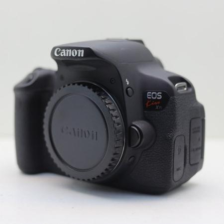 Có nên chọn ống kính Canon chính hãng hay thương hiệu của các hãng khác?