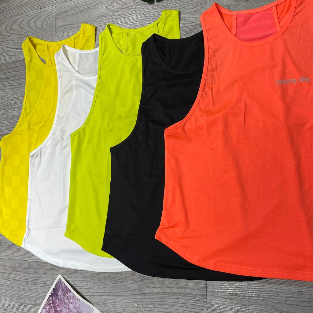 Áo tanktop tập gym yoga nữ có cần phải thường xuyên giặt và lau chùi không?